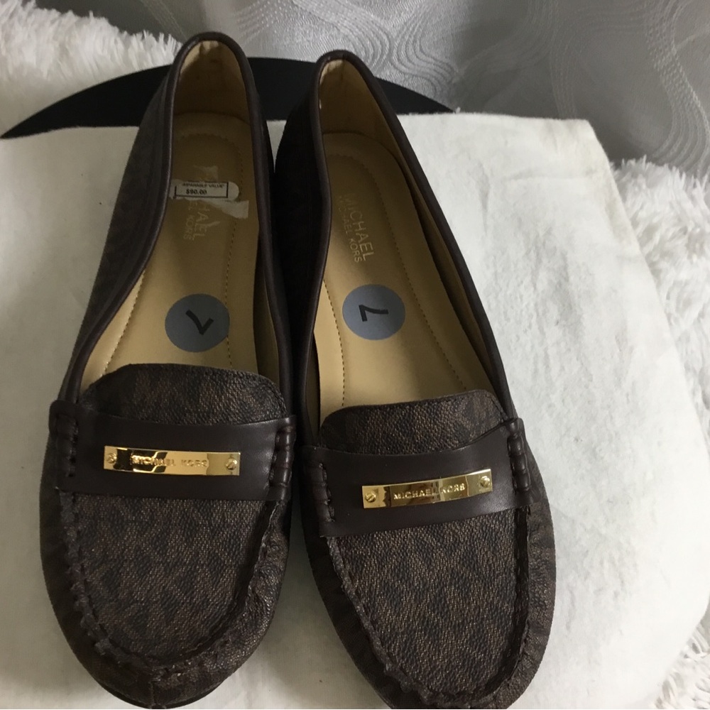 MICHAEL Michael Kors Brown Logo-Print Moccasin Loafers with Gold Plaque